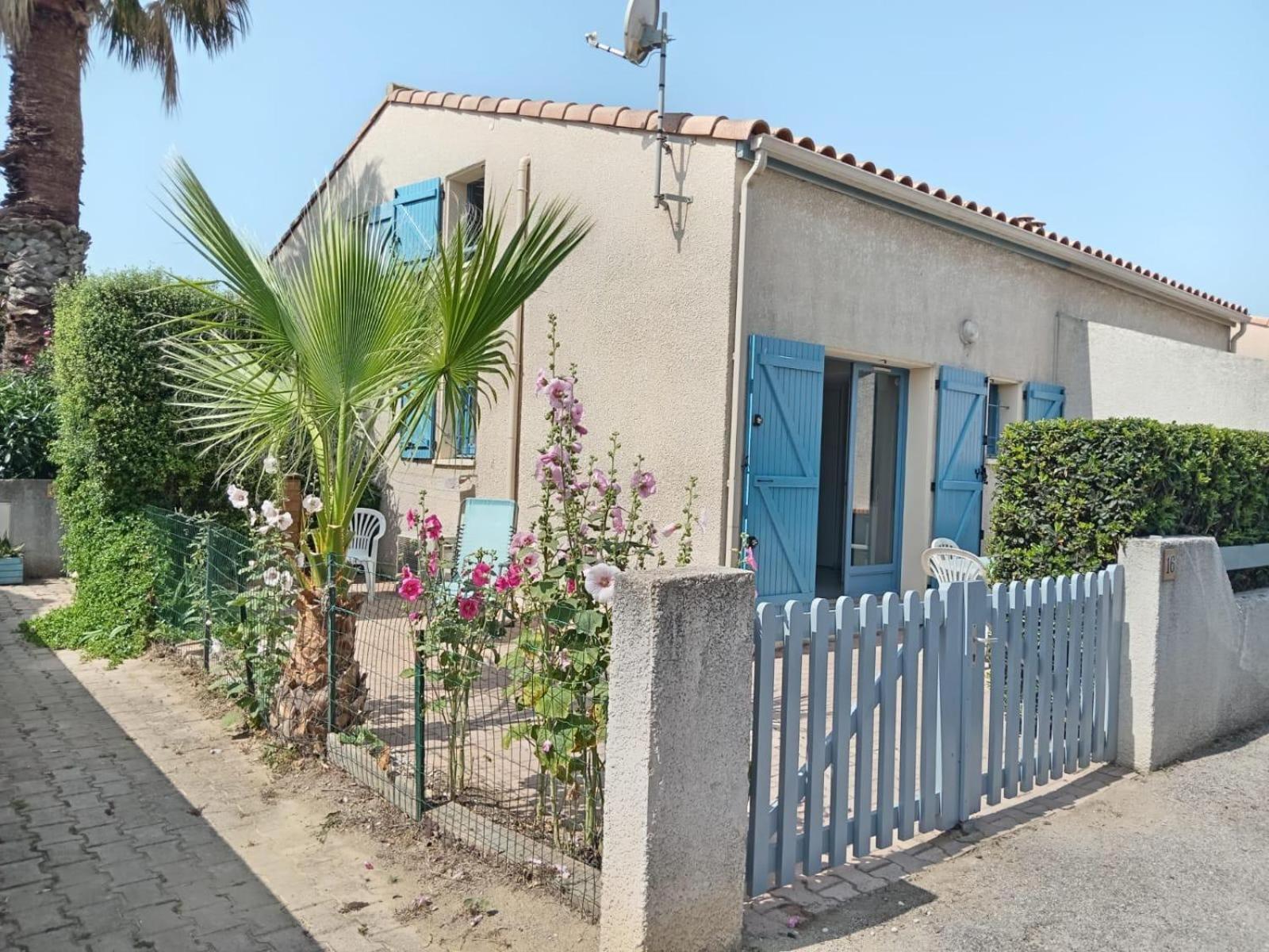 Maison Avec Terrasse Et Piscine Dans Residence A 6Min De La Plage Sainte-Marie-la-Mer Bagian luar foto
